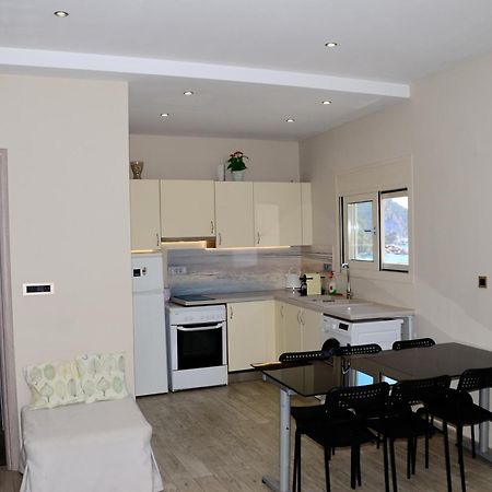 Villa Yvonne By Ey Villas Parga Extérieur photo